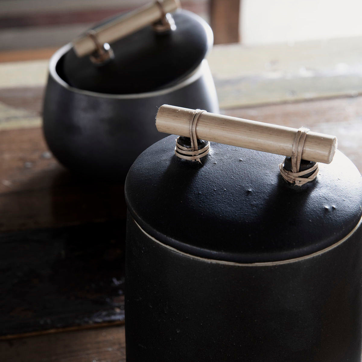 Diva Tall Lidded Pot
