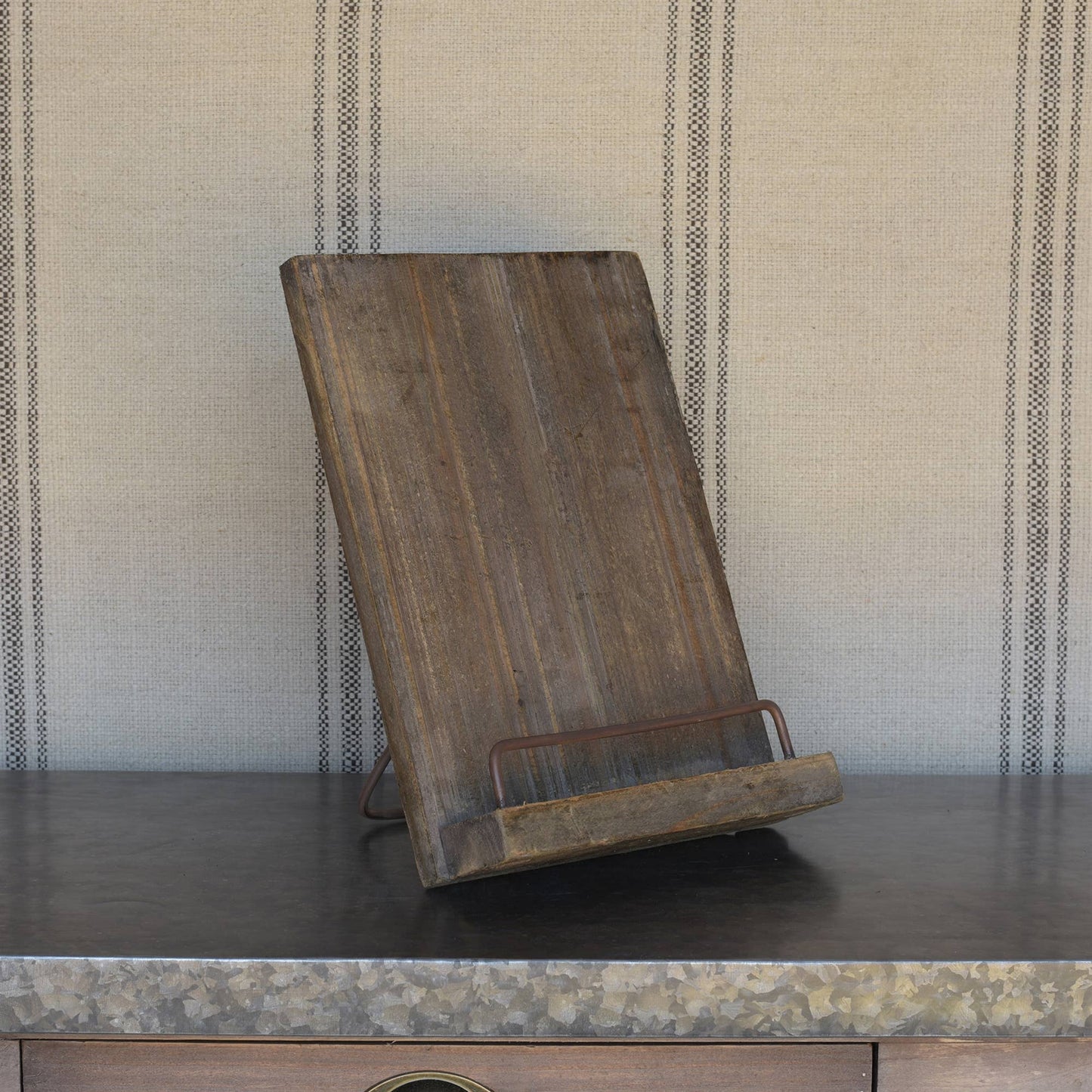 Jennings Book Stand