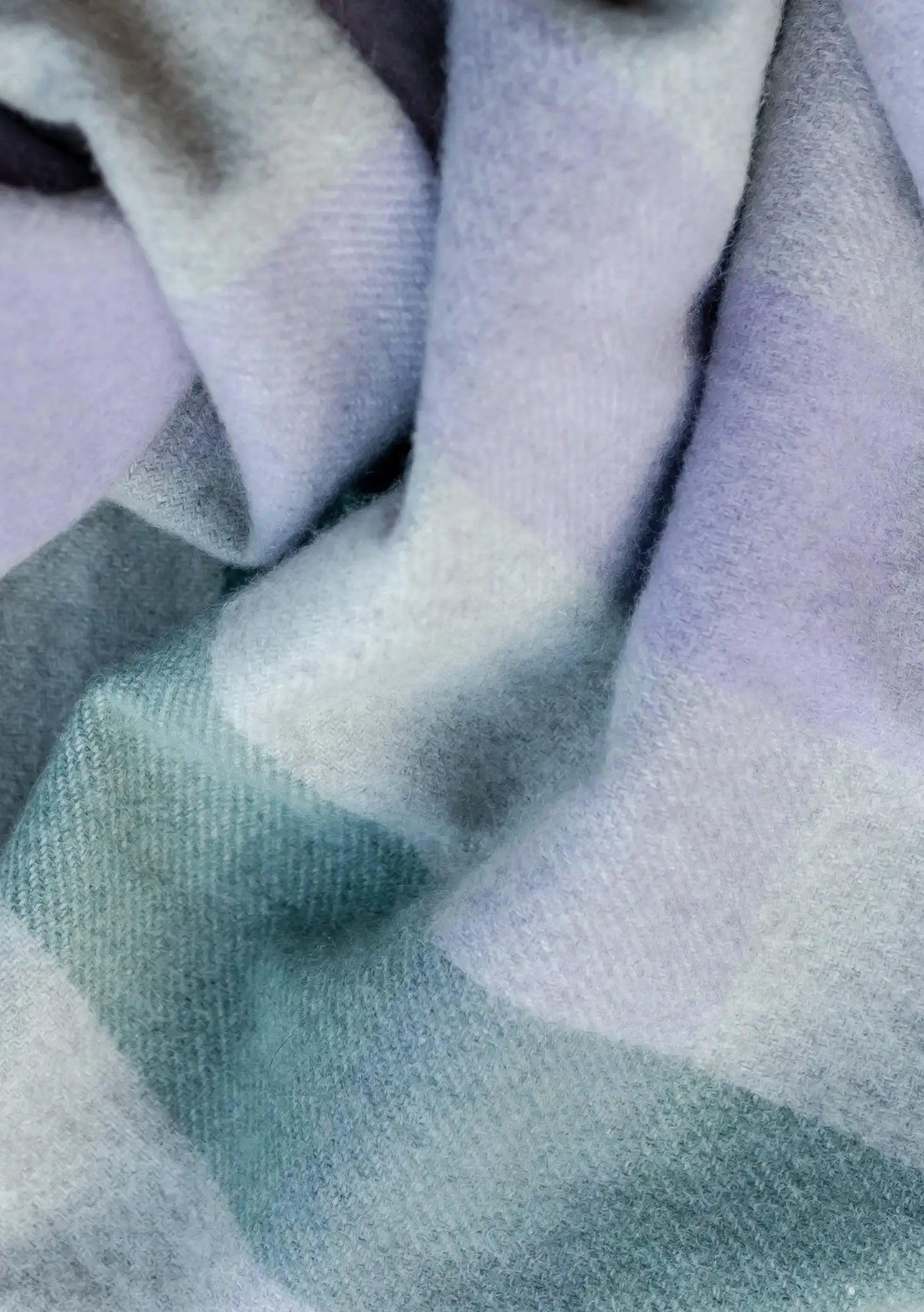 Sage Gradient Picnic Blanket & Leather Carrier