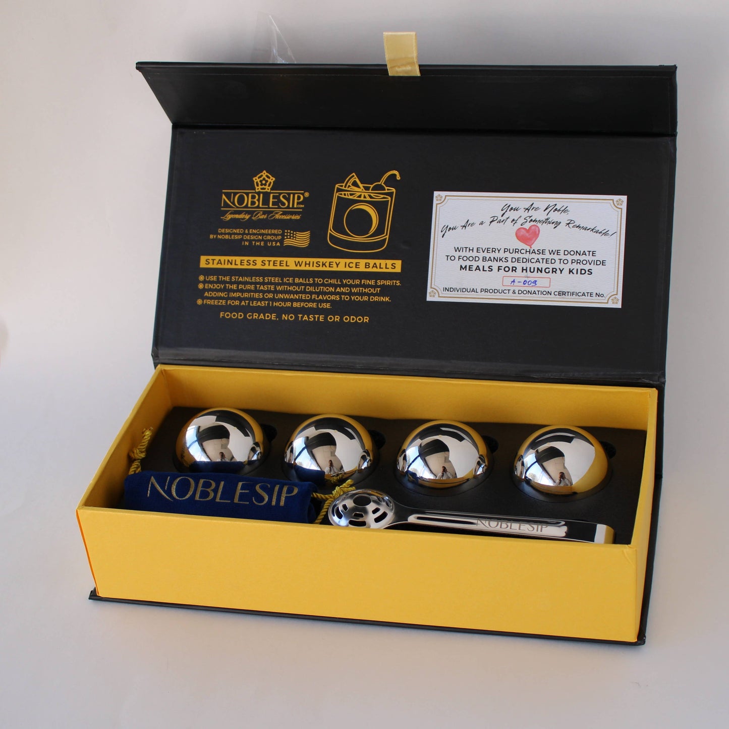 Whiskey Chilling Ice Balls Set