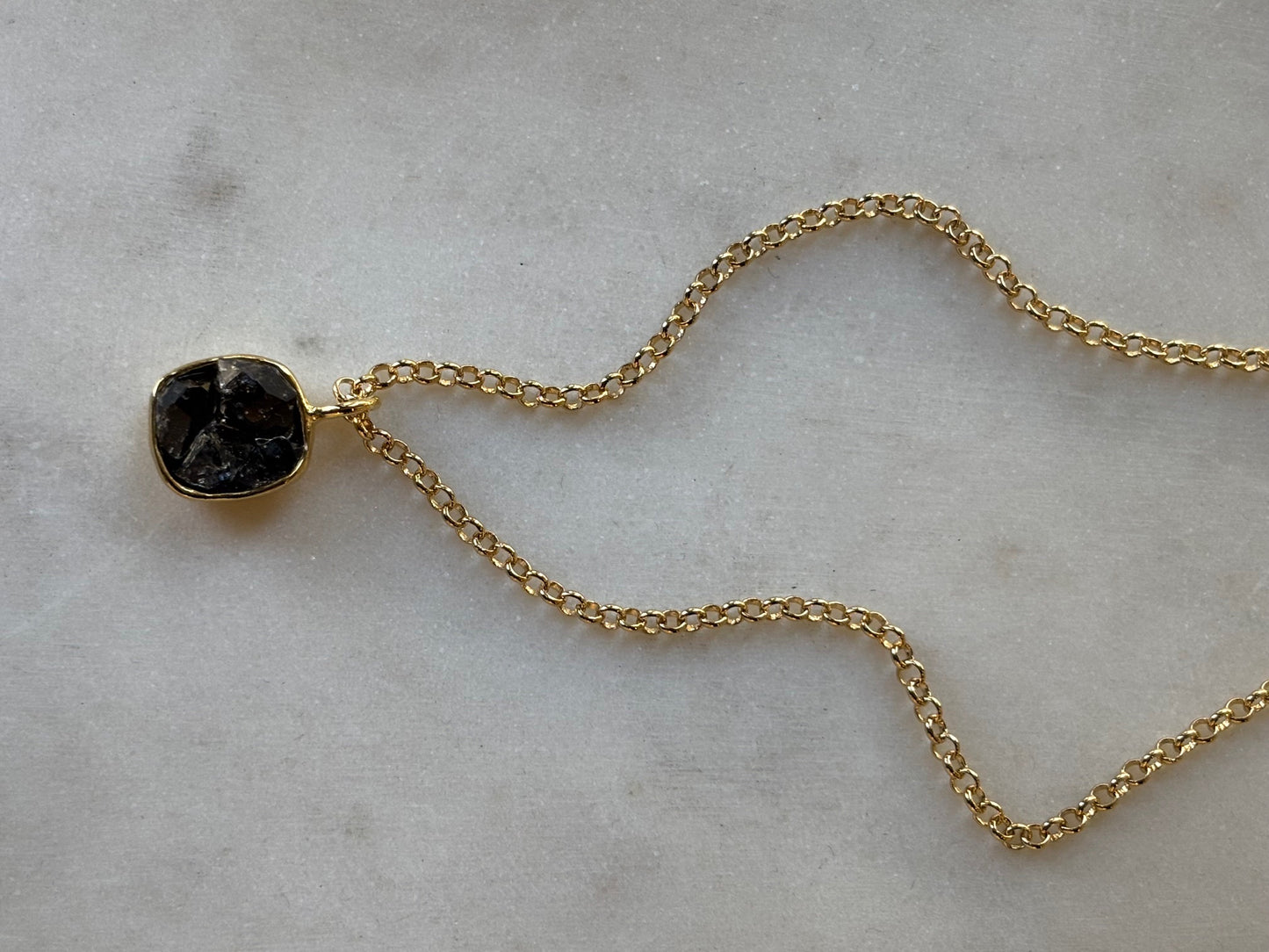 Black herkimer round pendant