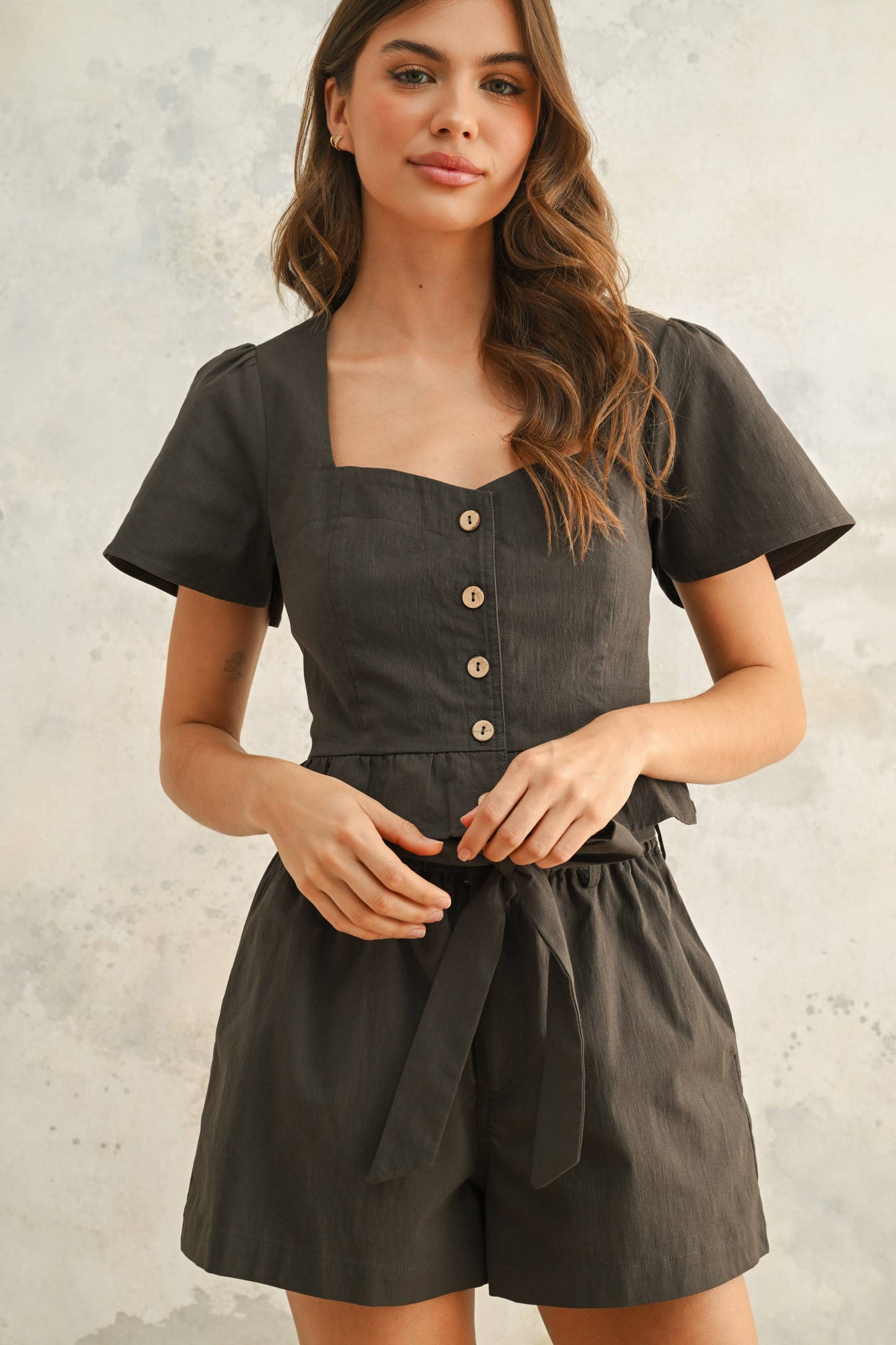 STRETCH COTTON BUTTON FRONT TOP