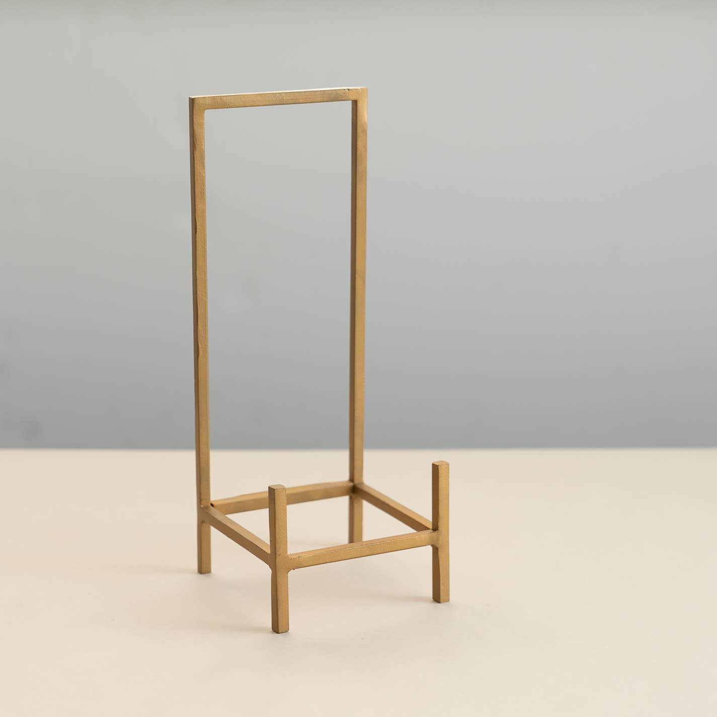 Modern Gold Iron Easel