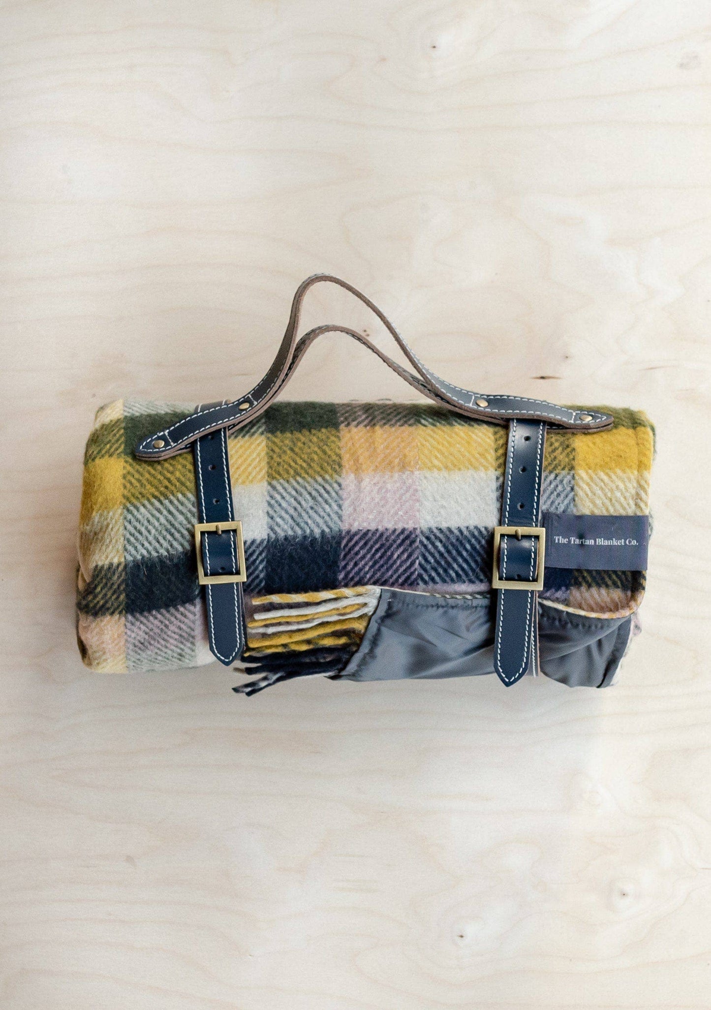 Willow Picnic Blanket & Leather Carrier