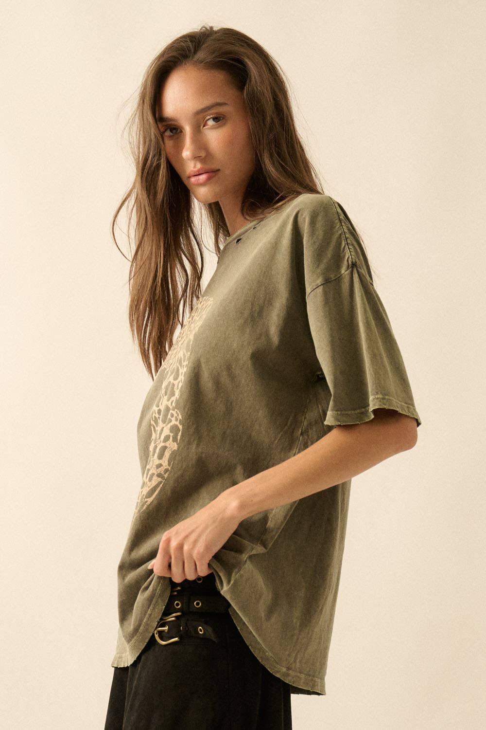 Cheetah Mineral-Washed Oversized Graphic Tee