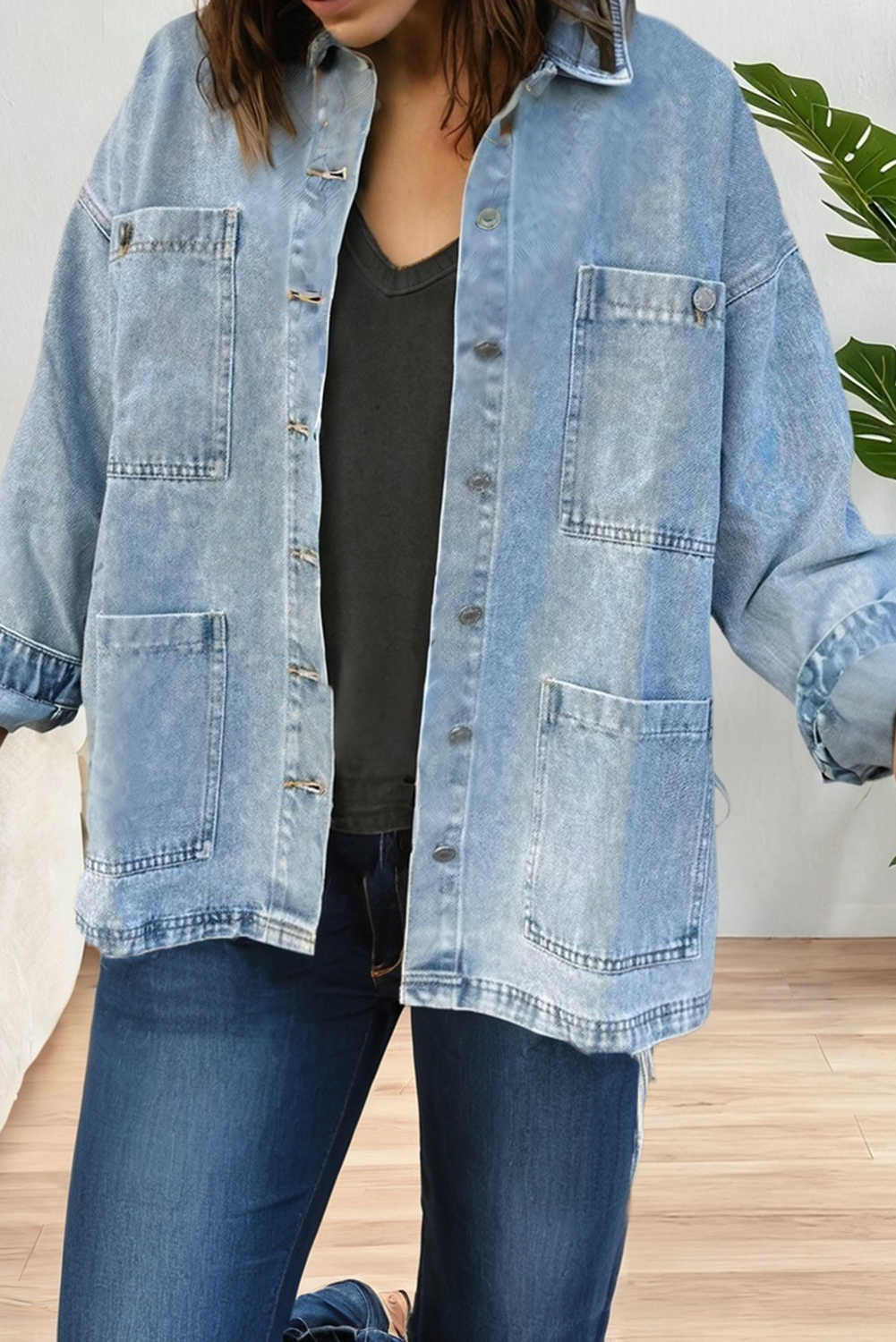 Multi Patched Pockets Side Boyfriend Style Denim Jacket