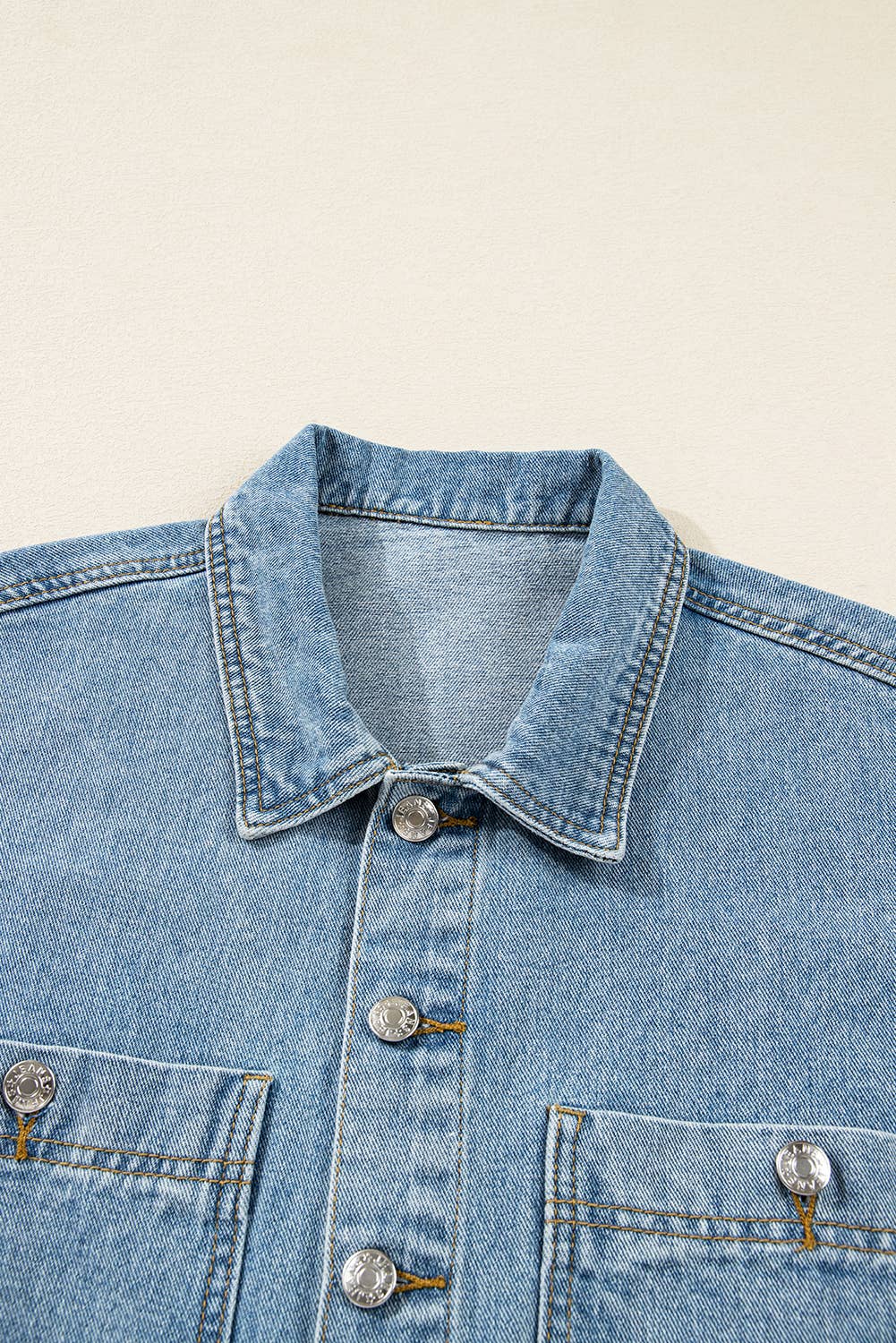 Multi Patched Pockets Side Boyfriend Style Denim Jacket
