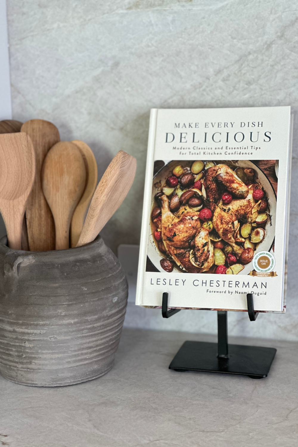 Easel Stand Dual Arm Black Iron