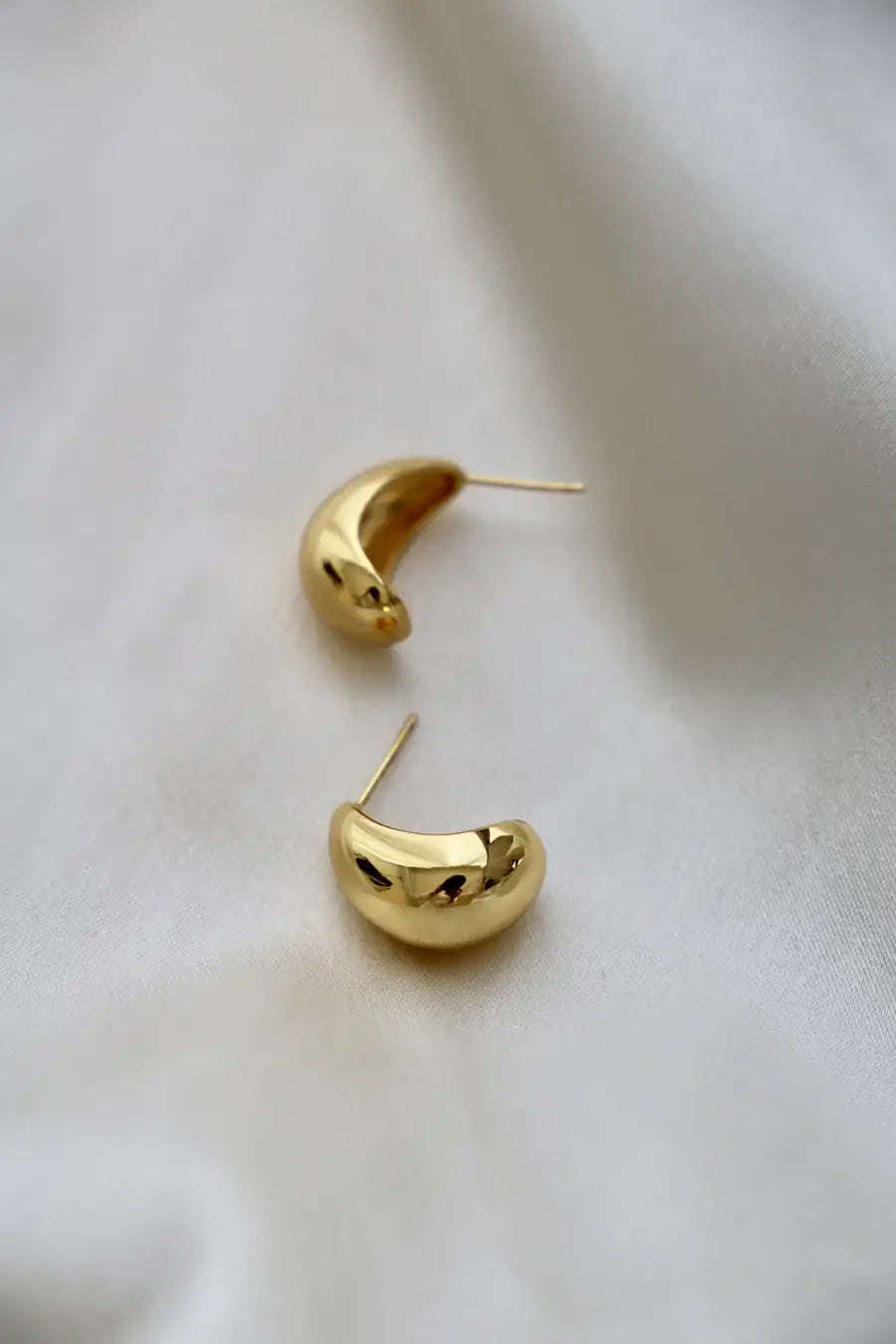 Bonnie Chunky Tear Drop Studs