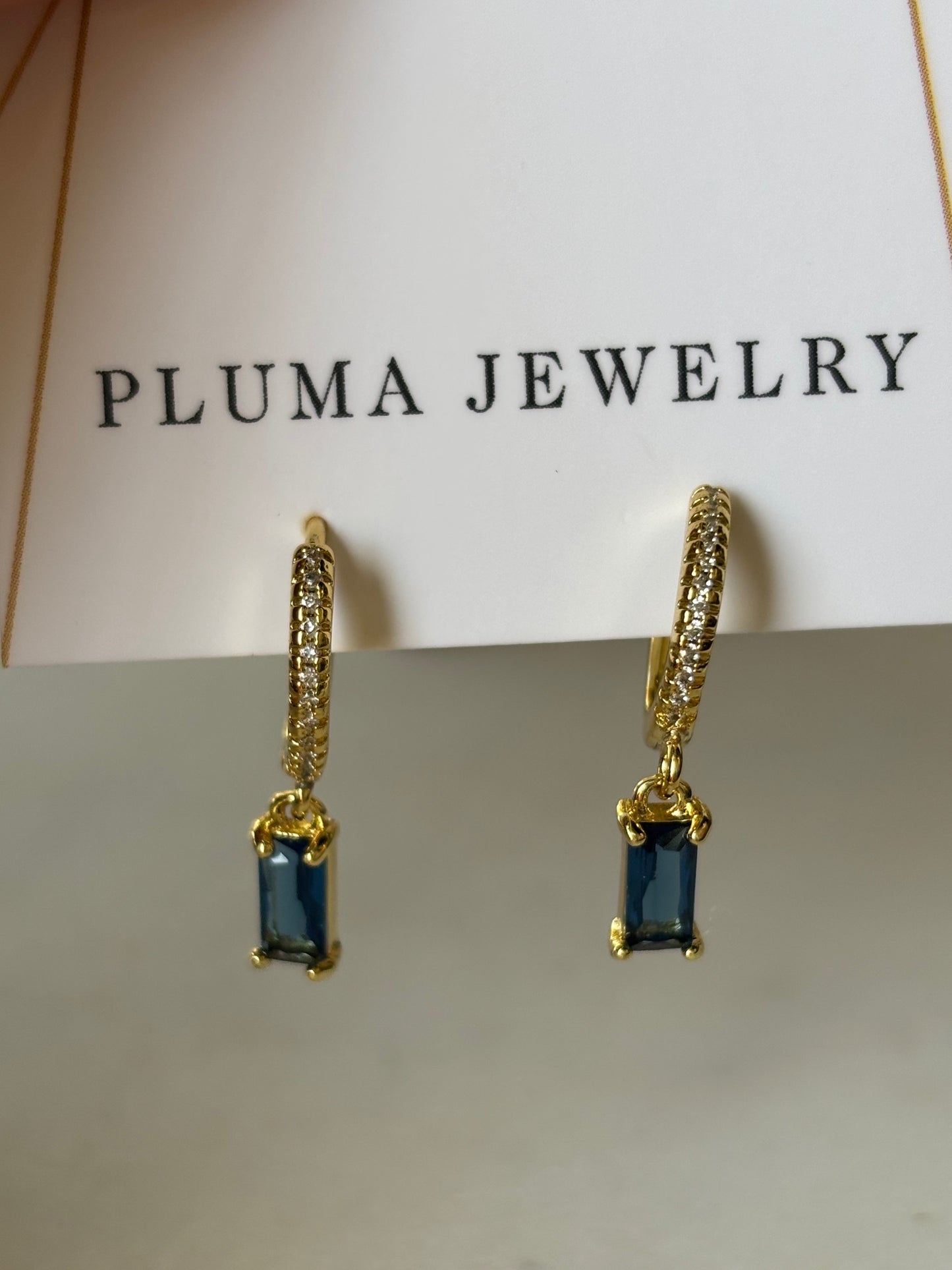 Blue baguette Huggies