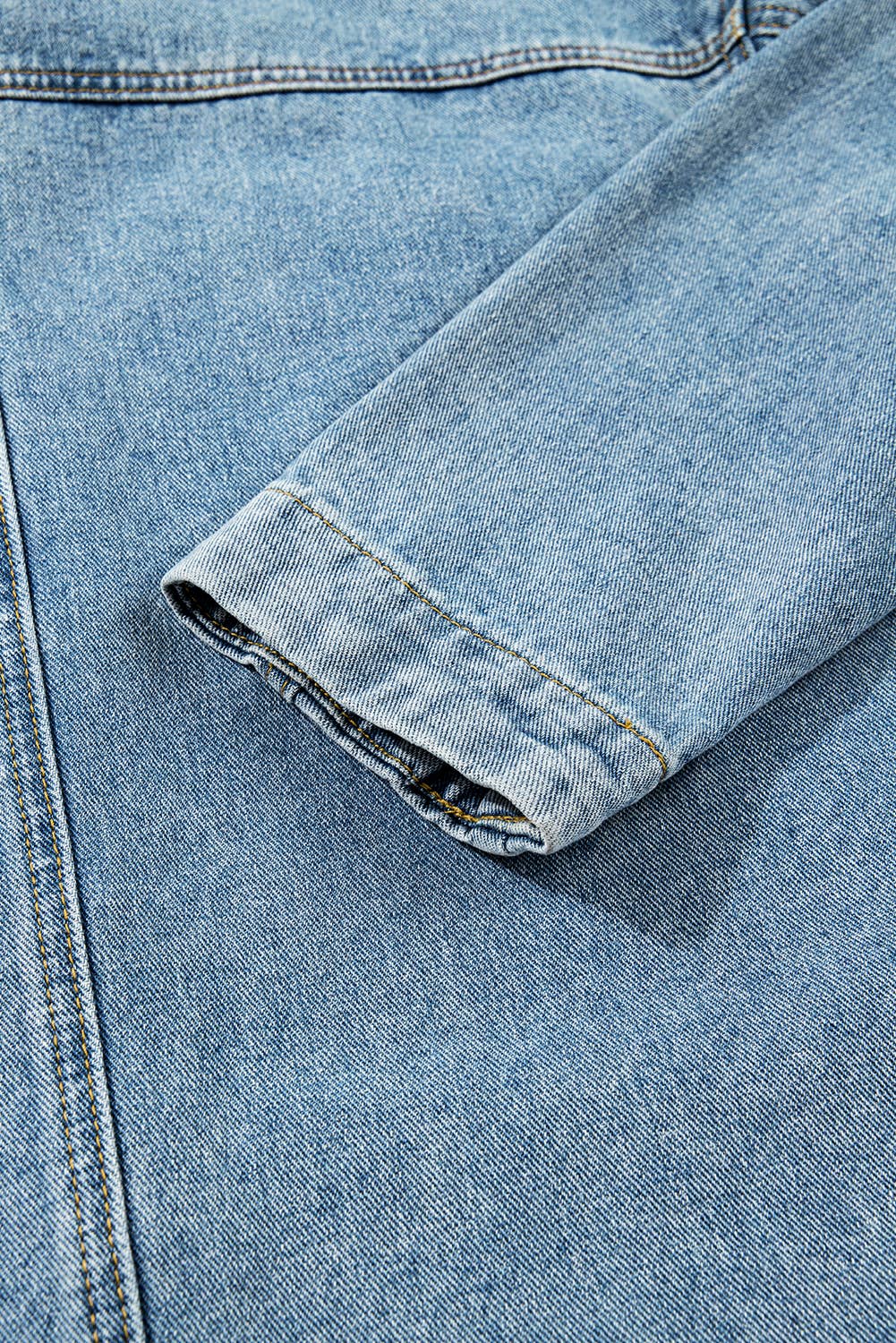 Multi Patched Pockets Side Boyfriend Style Denim Jacket
