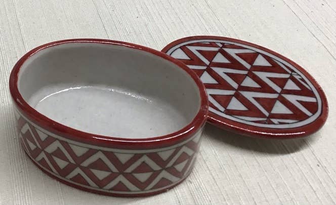 Pottery Oval Box Aztec Red