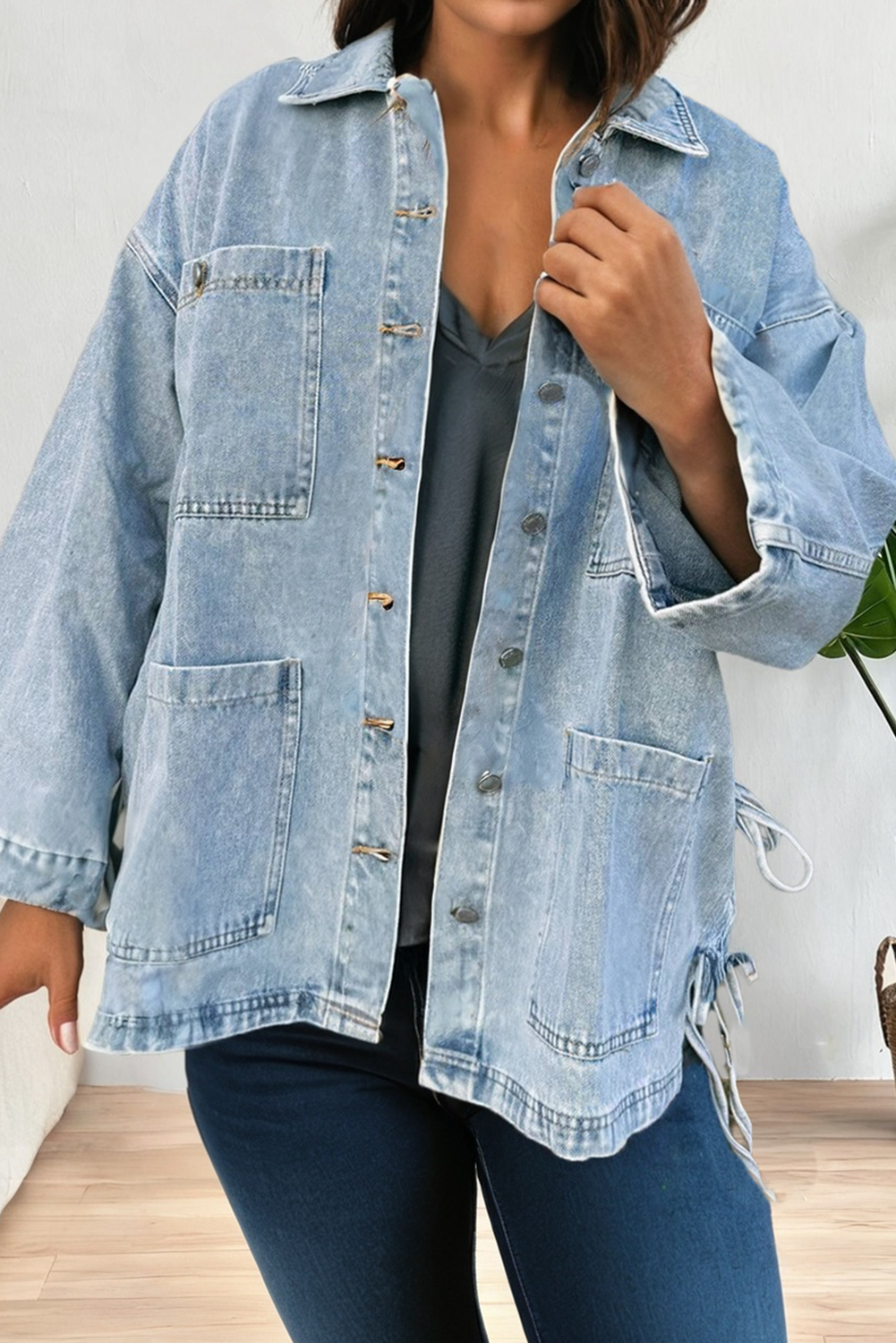 Multi Patched Pockets Side Boyfriend Style Denim Jacket